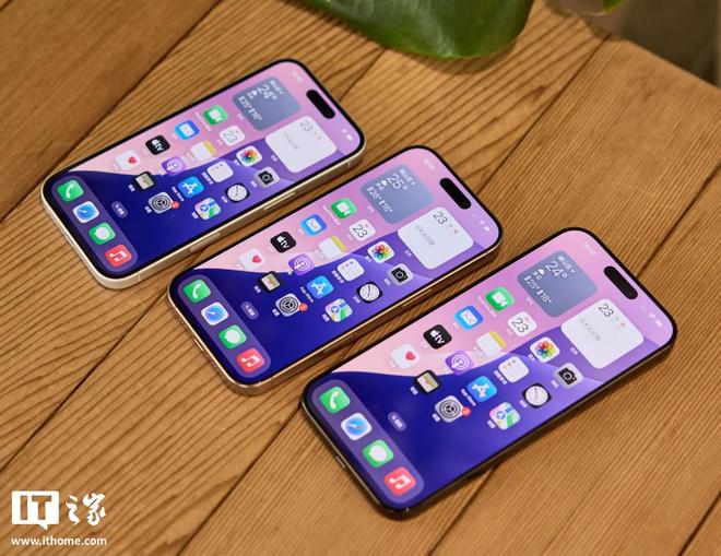 ϢQ LG fOδ iPhone вpӴ OLED g